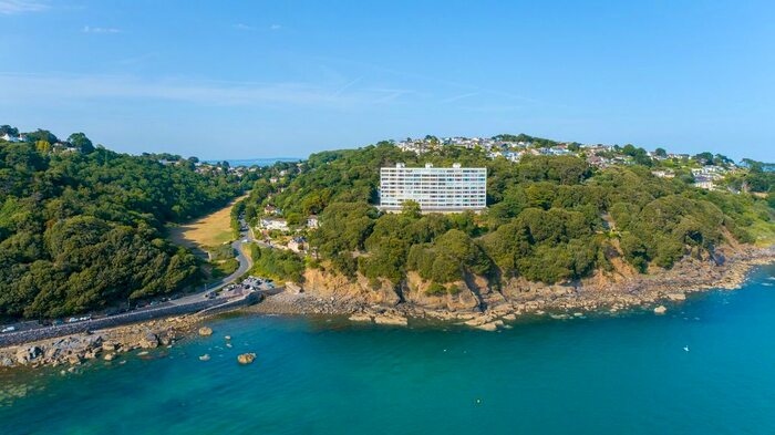 3 Bedroom Flat To Rent In Kilmorie, Ilsham Marine Drive, TQ1