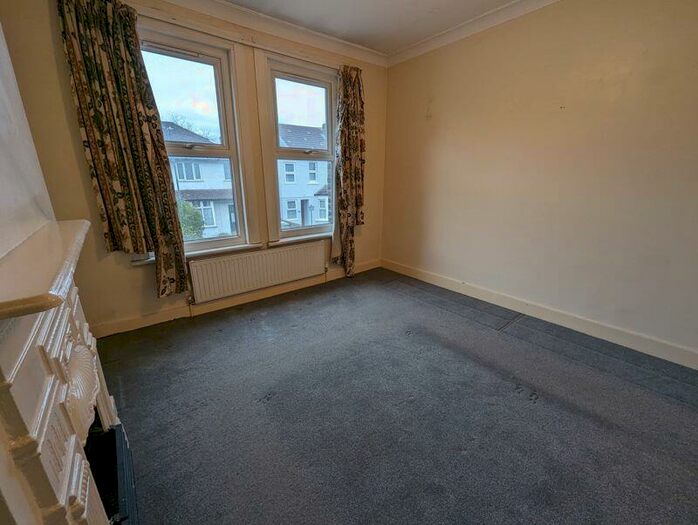3 Bedroom Terraced House For Sale In Royal Oak Road, Bexleyheath, DA6