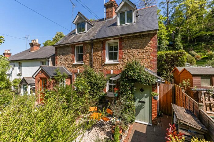 3 Bedroom Semi-Detached House For Sale In Shackstead Lane, Godalming, Surrey, GU7