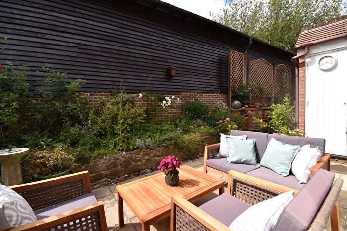3 Bedroom Property For Sale In Grovelands, Lenham, Maidstone, ME17