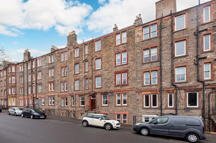 1 Bedroom Flat For Sale In A Kings Road, Portobello, EH15