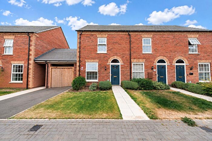 2 Bedroom End Of Terrace House For Sale In North Esk Way, Lubbesthorpe, Leicester, LE19