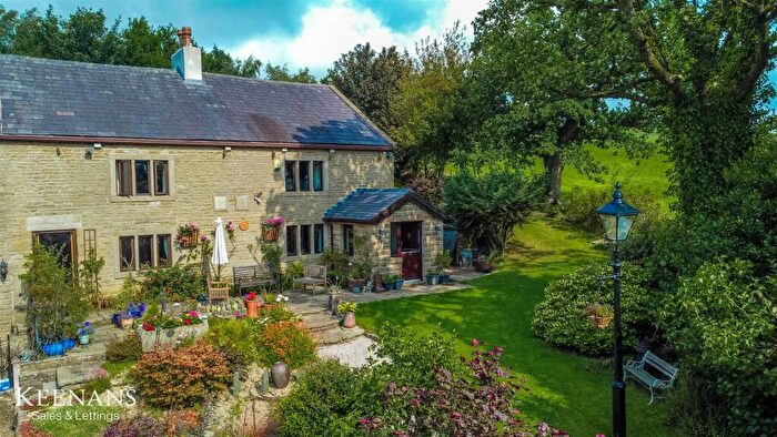 4 Bedroom Farm House For Sale In Wilpshire Road, Rishton, Blackburn, BB1