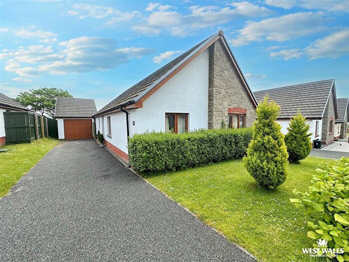 3 Bedroom Detached Bungalow For Sale In Maes Yr Ysgol, Templeton, Narberth, SA67