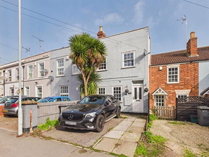 2 Bedroom Terraced House For Sale In Parliament Street, Gloucester, GL1