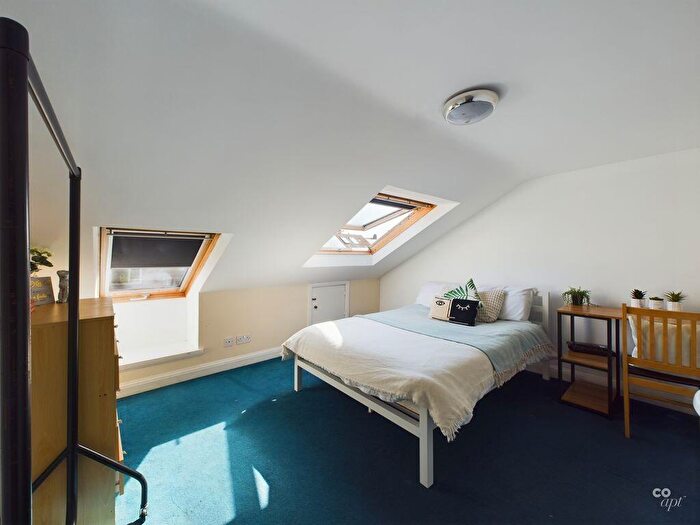 1 Bedroom Terraced House To Rent In Stanmer Villas, Brighton, BN1