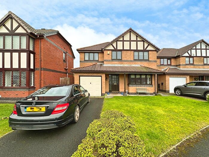 4 Bedroom Detached House For Sale In Rothbury Close, Bury, BL8