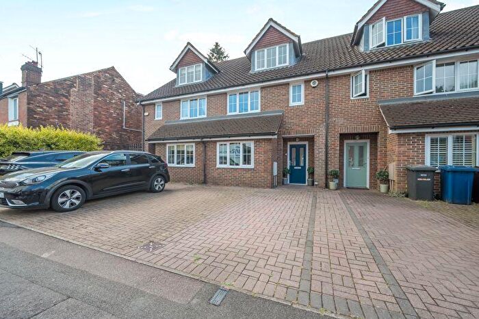 4 Bedroom Terraced House To Rent In Kings Road, Haslemere, GU27