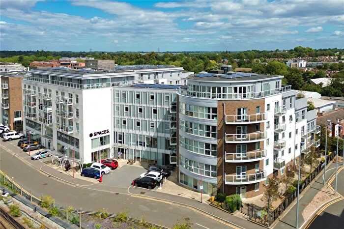 2 Bedroom Apartment To Rent In Station View, Guildford, Surrey, GU1