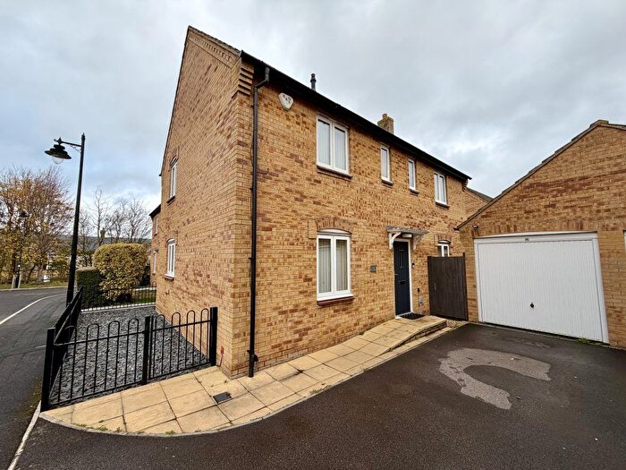 4 Bedroom Detached House For Sale In Shrewsbury Road, Yeovil, Somerset, BA21