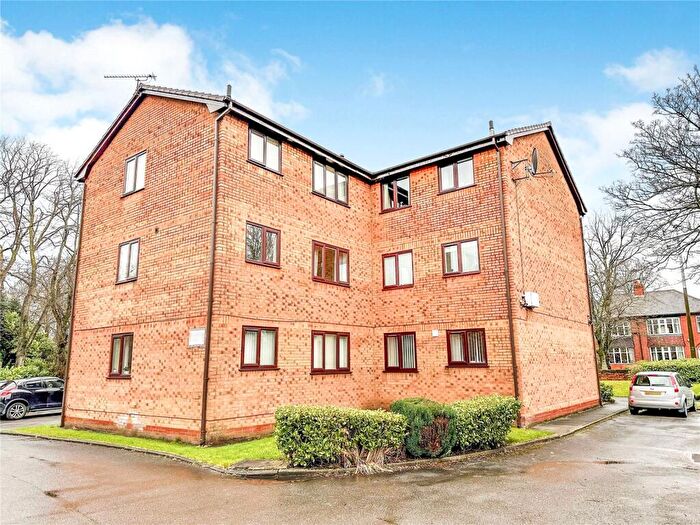 2 Bedroom Flat For Sale In St James Court, Voltaire Avenue, Salford, M6
