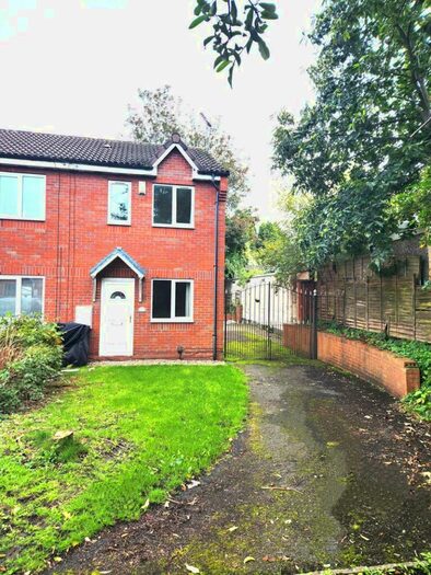 2 Bedroom End Of Terrace House To Rent In Byrchen Moor Gardens, Brierley Hill, DY5