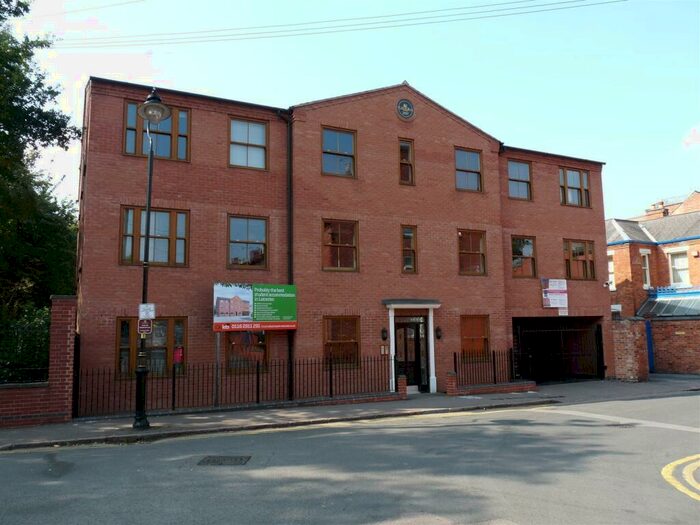2 Bedroom Apartment To Rent In Platform Apartments, Leicester, LE2