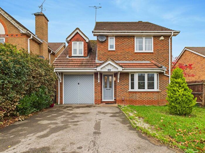 4 Bedroom Detached House For Sale In Conygree Close, Lower Earley, Reading, RG6