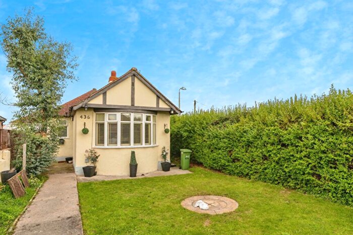 2 Bedroom Bungalow For Sale In Rhyl Coast Road, Rhyl, Denbighshire, LL18