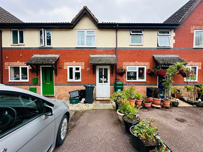 2 Bedroom Terraced House For Sale In Banksia Close, Tiverton, EX16