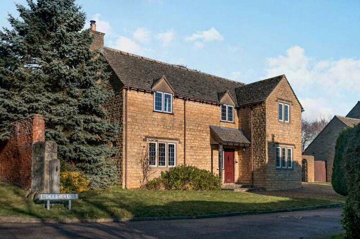 4 Bedroom Detached House For Sale In High Walls, 1 Beckett Close, Todenham, Moreton-in-marsh, Gloucestershire, GL56