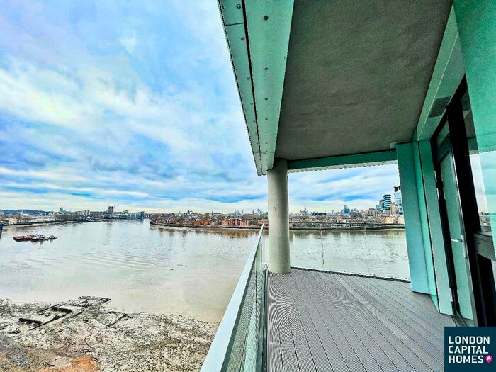 3 Bedroom Flat To Rent In Rm/Apartment Fiador Apartments, London, SE10