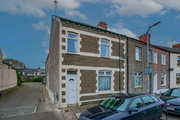 4 Bedroom End Of Terrace House To Rent In Glamorgan Street, Canton, Cardiff, CF5