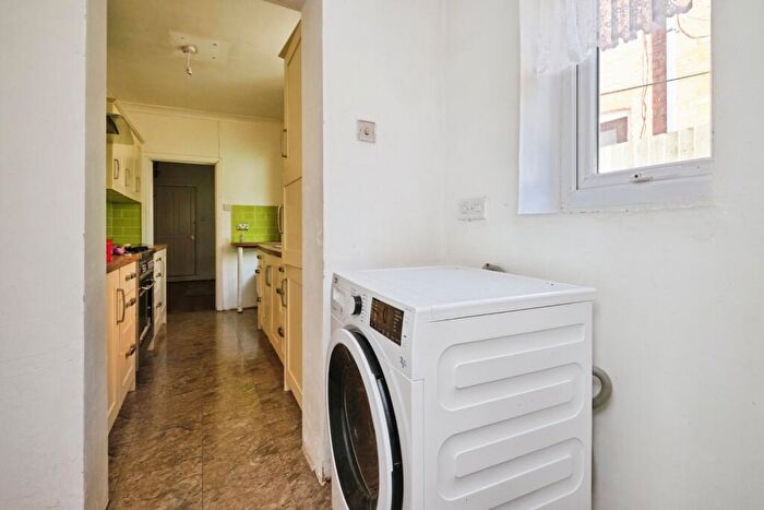 2 Bedroom End Of Terrace House For Sale In Ada Road, Yardley, Birmingham, West Midlands, B25