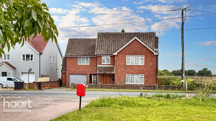 6 Bedroom Detached House For Sale In Heath Road, Tendring, CO16
