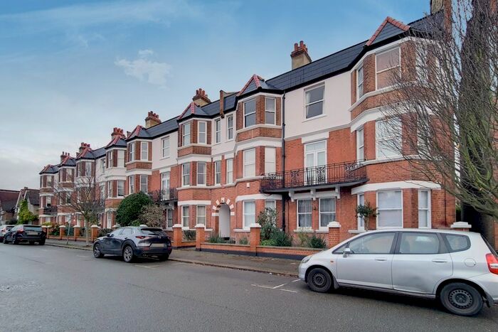 4 Bedroom Flat To Rent In Alwyne Mansions, Alwyne Road, Wimbledon, SW19