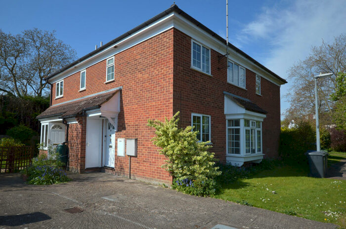 2 Bedroom Property To Rent In Hulatt Road, Cambridge, CB1