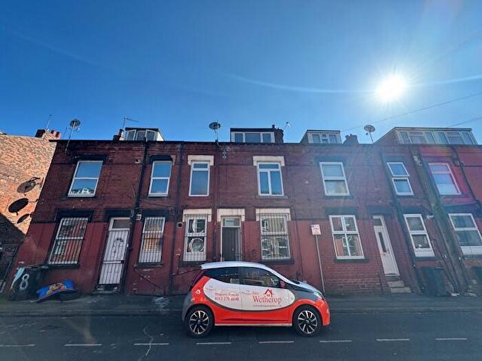 2 Bedroom Terraced House To Rent In Compton View, Leeds, West Yorkshire, LS9