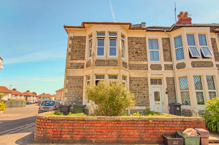 4 Bedroom End Of Terrace House To Rent In Victoria Park, Fishponds, Bristol BS16