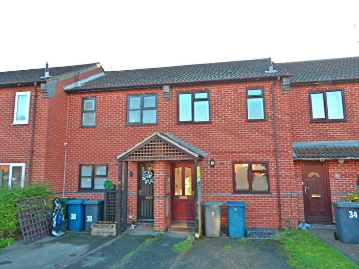 2 Bedroom Property To Rent In Brendon Grove, Nottingham, NG13
