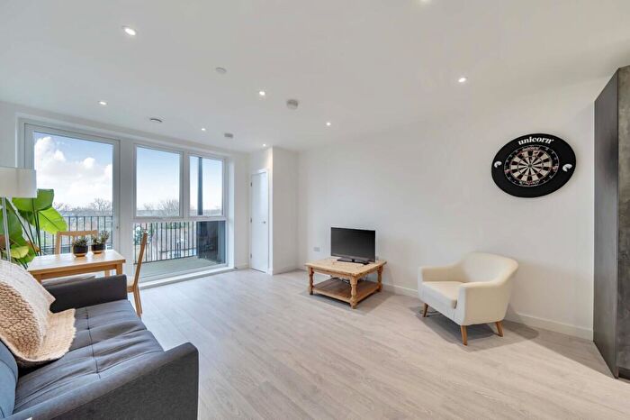1 Bedroom Apartment For Sale In Mayow Road, London, SE23