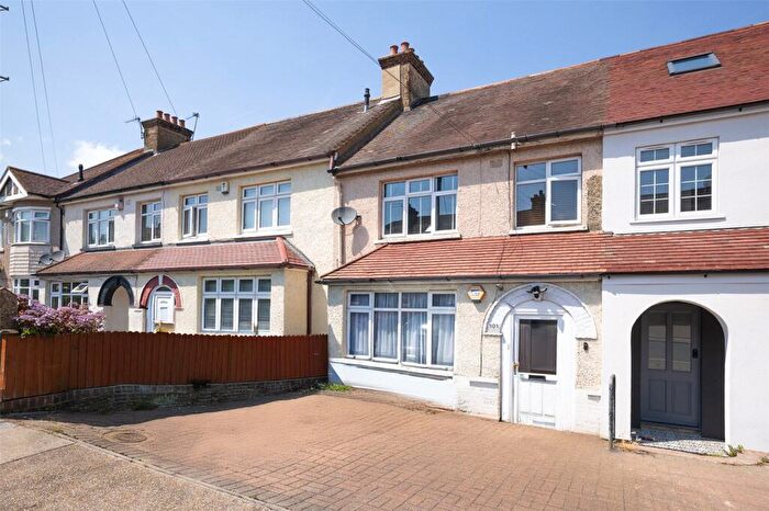 3 Bedroom Terraced House For Sale In Lamorna Avenue, Gravesend, Kent, DA12
