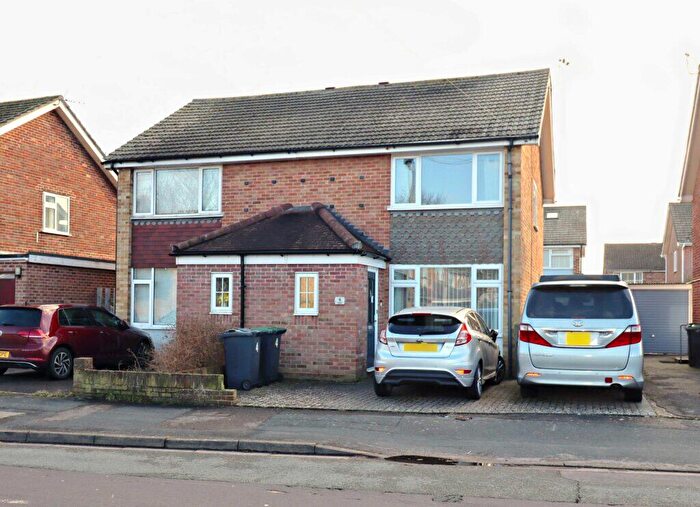 3 Bedroom Semi-Detached House For Sale In Cherrywood Gardens, Hayling Island, PO11