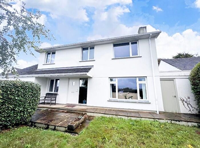 4 Bedroom Detached House To Rent In Park View, Truro, TR1