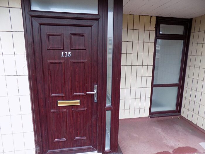 3 Bedroom Flat To Rent In Kenilworth Court, Sulgrave, Washington, NE37