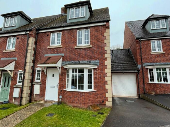 4 Bedroom Terraced House To Rent In Parsons Close, Dursley, GL11