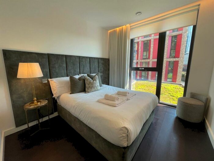 2 Bedroom Apartment To Rent In Thornes House, Charles Clowes Walk, Nine Elms, SW11