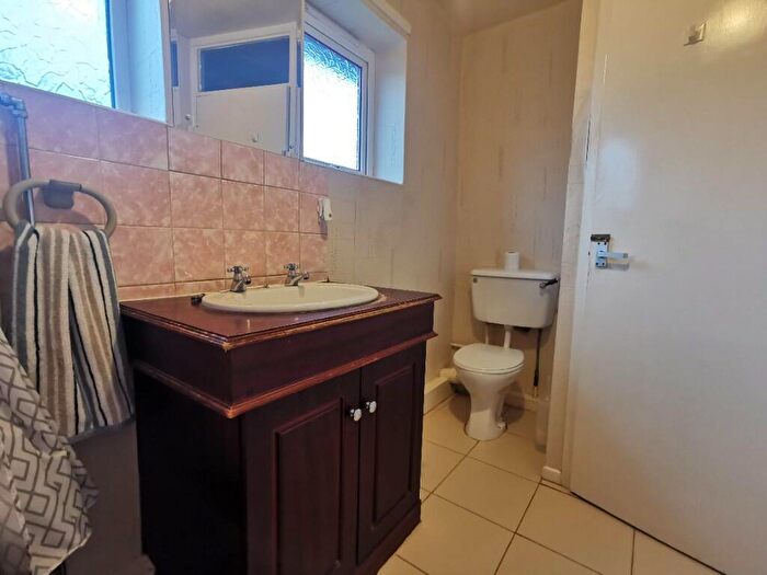 3 Bedroom Terraced House For Sale In Low Green, Leyland, Lancashire, PR25