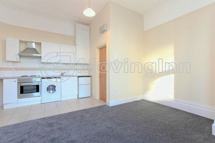 Studio To Rent In Tierney Road, Streatham Hill, SW2
