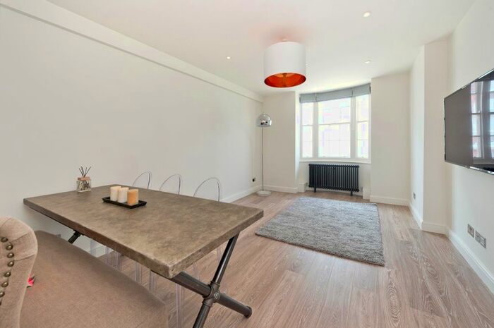 1 Bedroom Flat To Rent In Queensway, London, Uk, W2