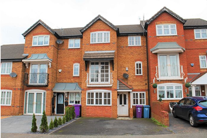 4 Bedroom Terraced House To Rent In Lockfields View, Liverpool, L3