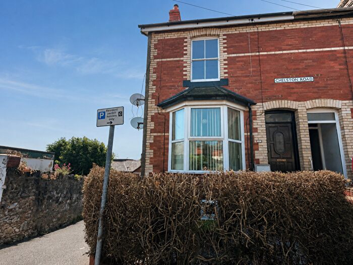 1 Bedroom Flat For Sale In Chelston Road, Newton Abbot, TQ12