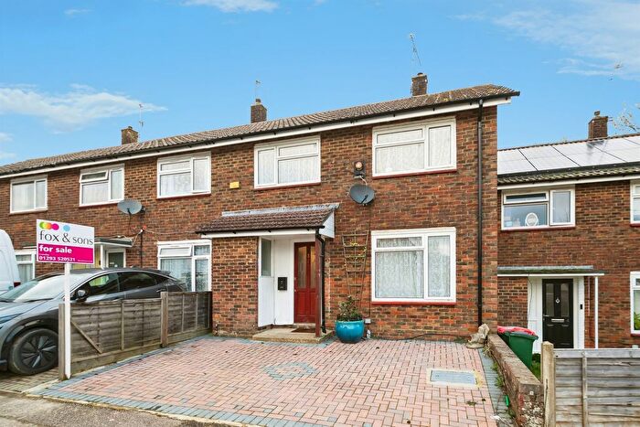 3 Bedroom Terraced House For Sale In Loveletts, Crawley, RH11
