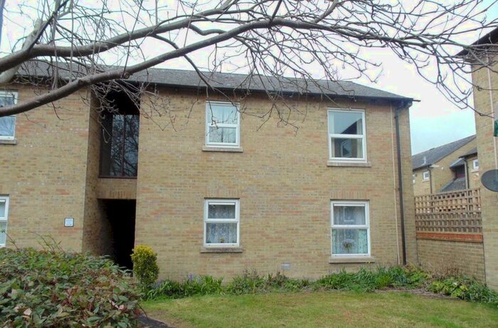 1 Bedroom Flat To Rent In St. Bedes Crescent, Cherry Hinton, Cambridge, CB1