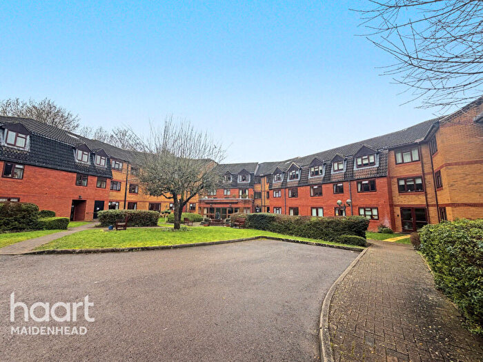 1 Bedroom Retirement Property For Sale In Shoppenhangers Road, Maidenhead, SL6