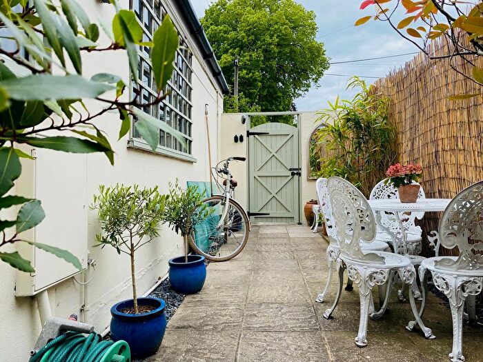 1 Bedroom Flat To Rent In Ashley Road, Upper Parkstone, Poole, BH14