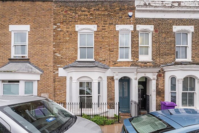 2 Bedroom Terraced House For Sale In Ropery Street, Bow, E3