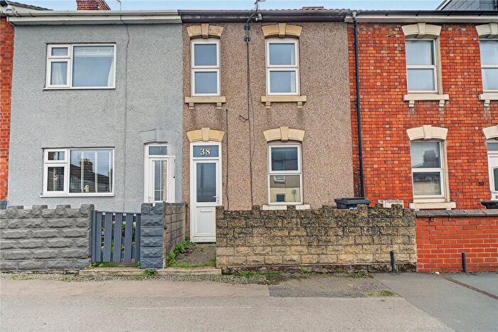 2 Bedroom Terraced House To Rent In Crombey Street, Town Centre, Swindon, SN1