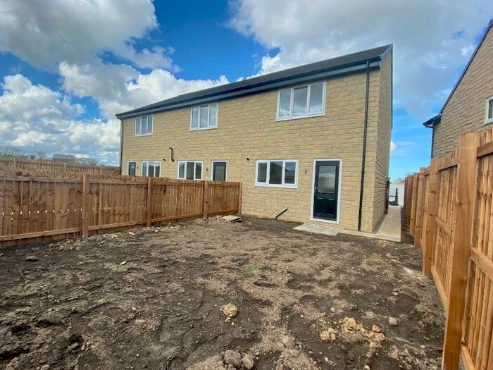 2 Bedroom End Of Terrace House For Sale In Mount Lane, Springwell
