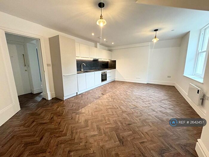 1 Bedroom Flat To Rent In Cathedral Road, Cardiff, CF11